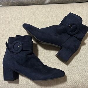 Impo ESPIE Navy Blue Suede Women’s Booties Boots Size 8 Medium Pre-Owned